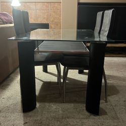 4 Seater( 59 Inch Long) Top Glass Dinning Table With 4 Chair