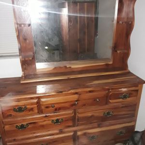 New And Used Antique Dresser For In Indianapolis Offerup New And Used Antique Dresser For