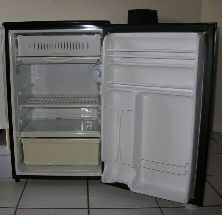 GE 4.5 cu. ft. Compact Mini Refrigerator & Freezer Black TAX4DNCABL