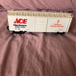 Weaver Ultra Line Box Car
