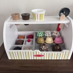 Kids Toys (Melissa And Doug Ice Cream Counter And A Play Freezer 
