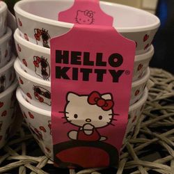 Hello Kitty Dishes