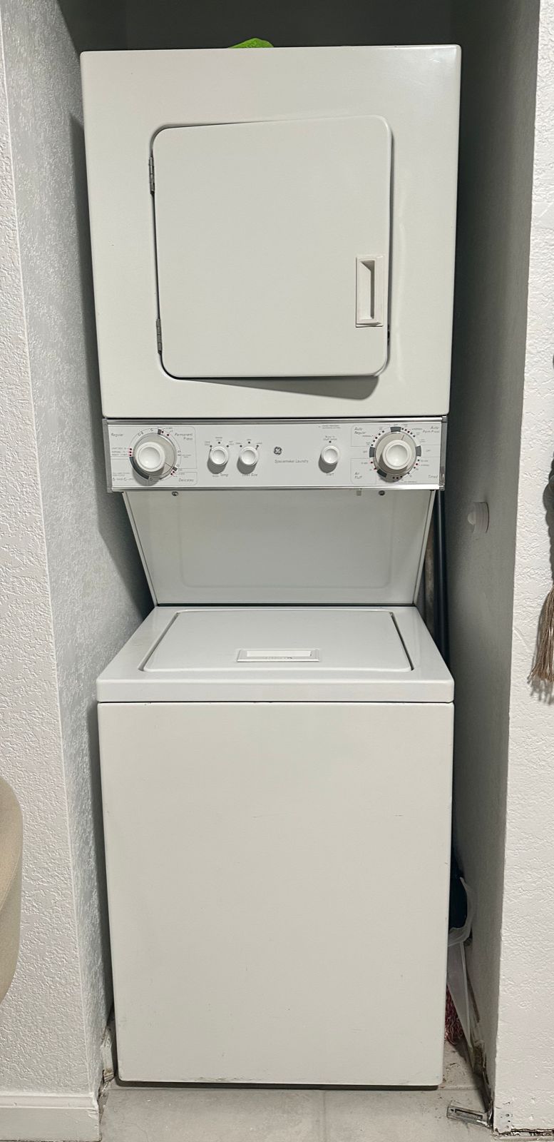 GE Stackable Washer & Dryer 