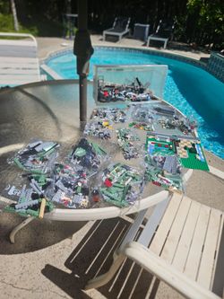 Large Lot of LEGO Bricks and Pieces