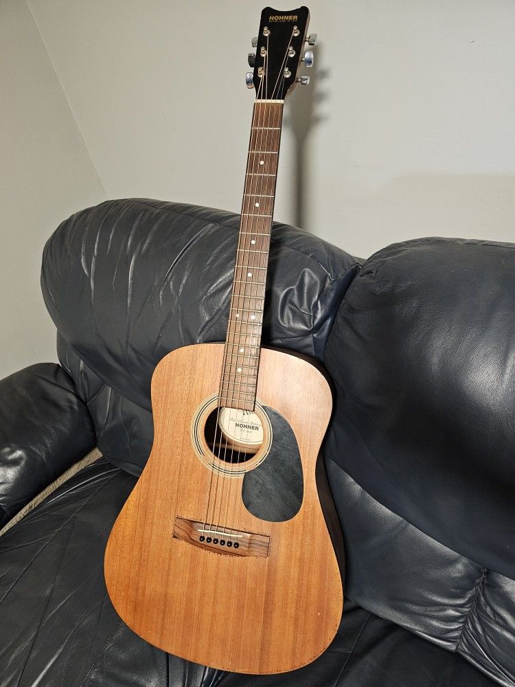 Vintage Hohner Countryman Acoustic Guitar