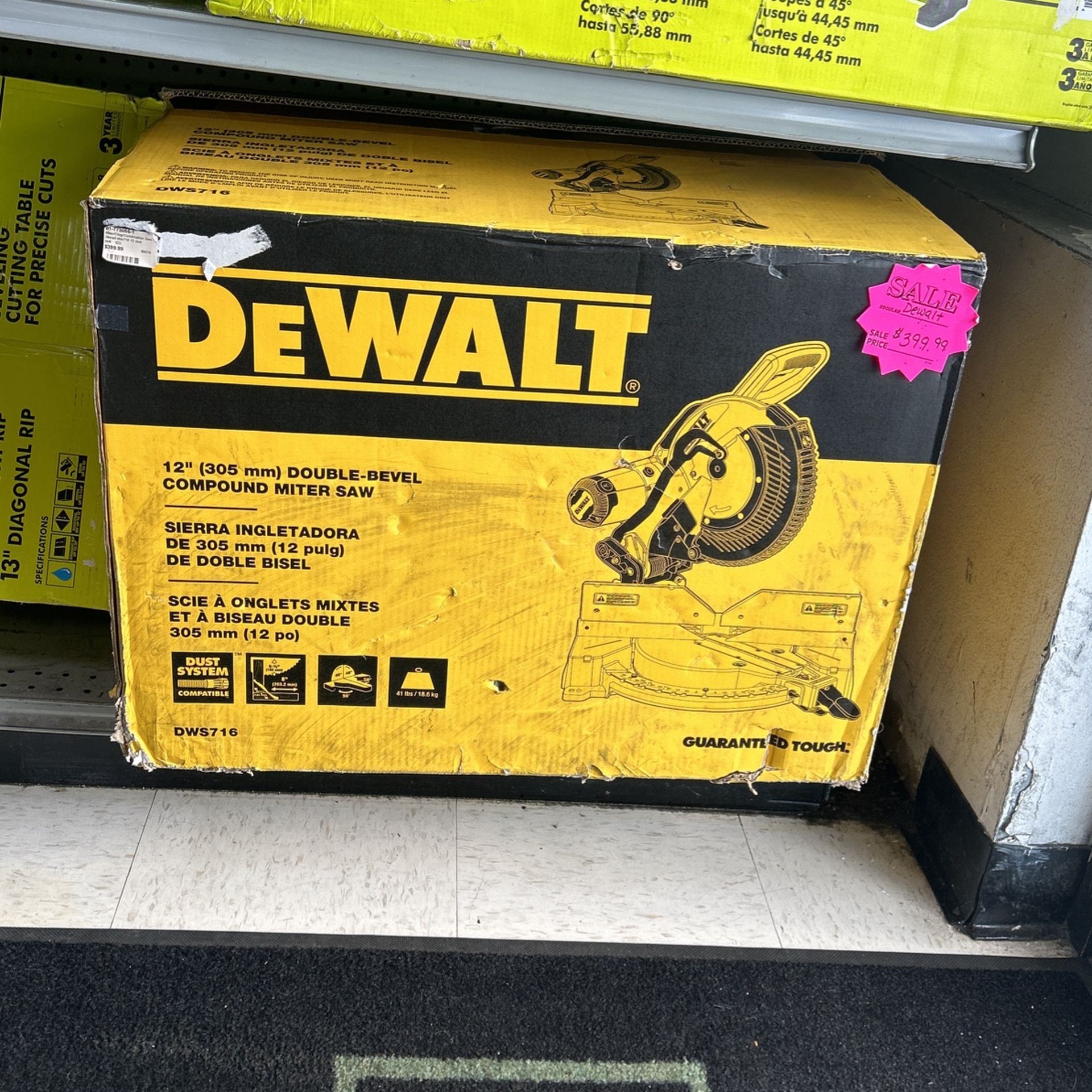 Dewalt Saw 