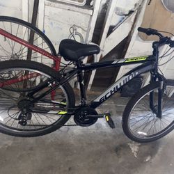 schwinn Bike, Practically New.. Used Only 3 Times