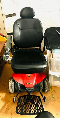 Jazzy Elite ES electric chair scooter- Never Used (Needs new Batteries).