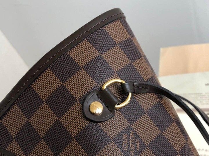 Authentic Lv Ebene Damier 