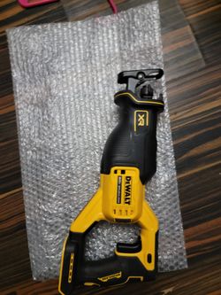 Dewalt 20v Xr Sawzall Tool Only 