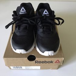 Reebok Sneakers