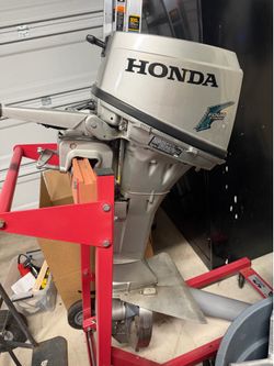Honda 8HP - BF8A 8HP Outboard Motor – Runs Great – Just Serviced
