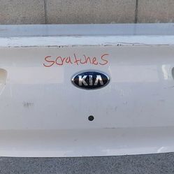 2012 2013 2014 2015 2016 2017 Kia Rio Sedan Trunk Deck Lid OEM USED