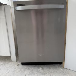 Dishwasher Whirlpool