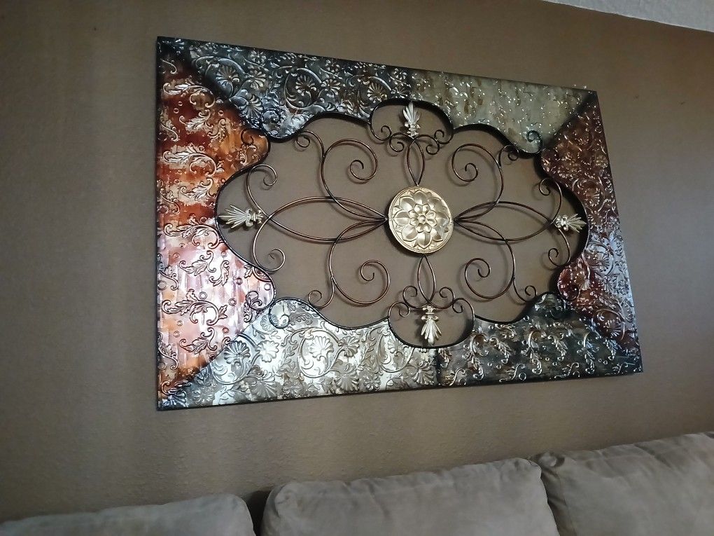 X-large Metal Wall Hanging