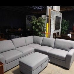 Beautiful Gray Thomasville Sectional With Storage Ottoman(New)