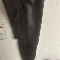 Size 10 Magellan Outdoors Men's Rubber Hip Boots