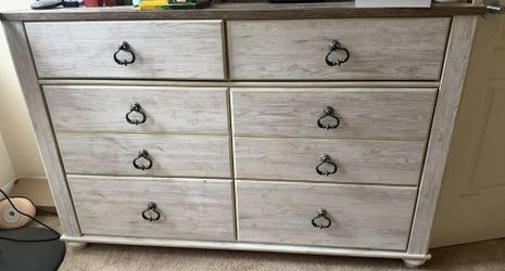 Wooden Dresser with Six Drawers