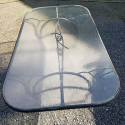 Free Outdoor Table