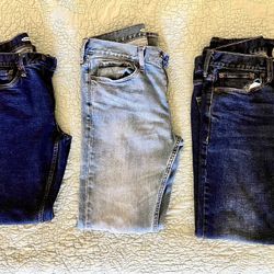 3 Pair of Men’s Old Navy Jeans 30x32 Relaxed & Slim Fit 30W x 32L