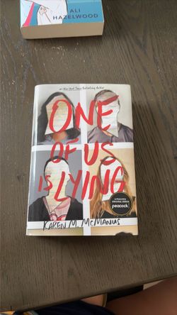 BOOK: One Of Us Is Lying