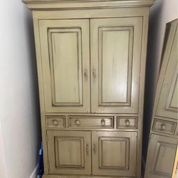 Ethan Allen Armoire/Cabinet