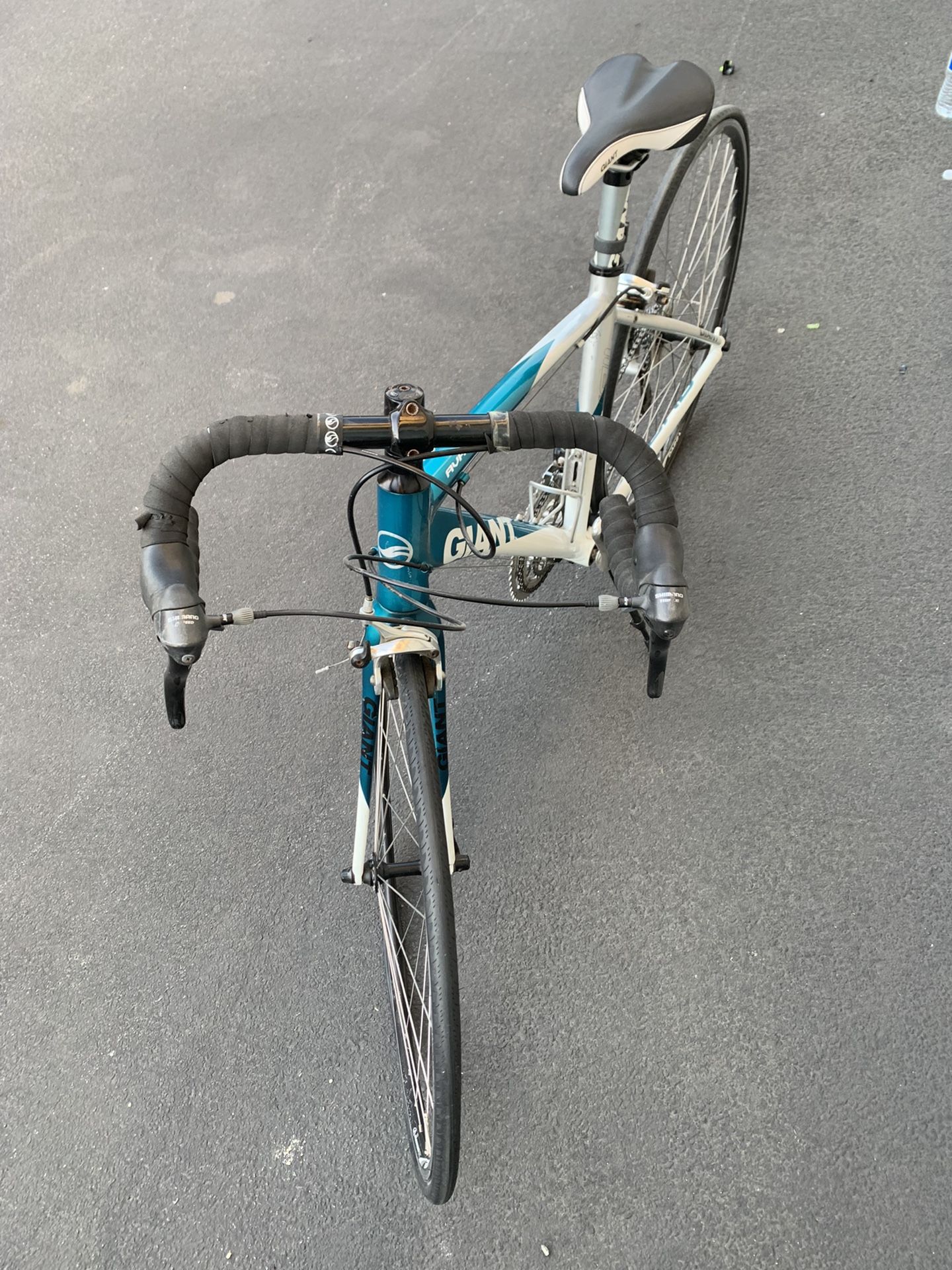 Giant Rode Bike