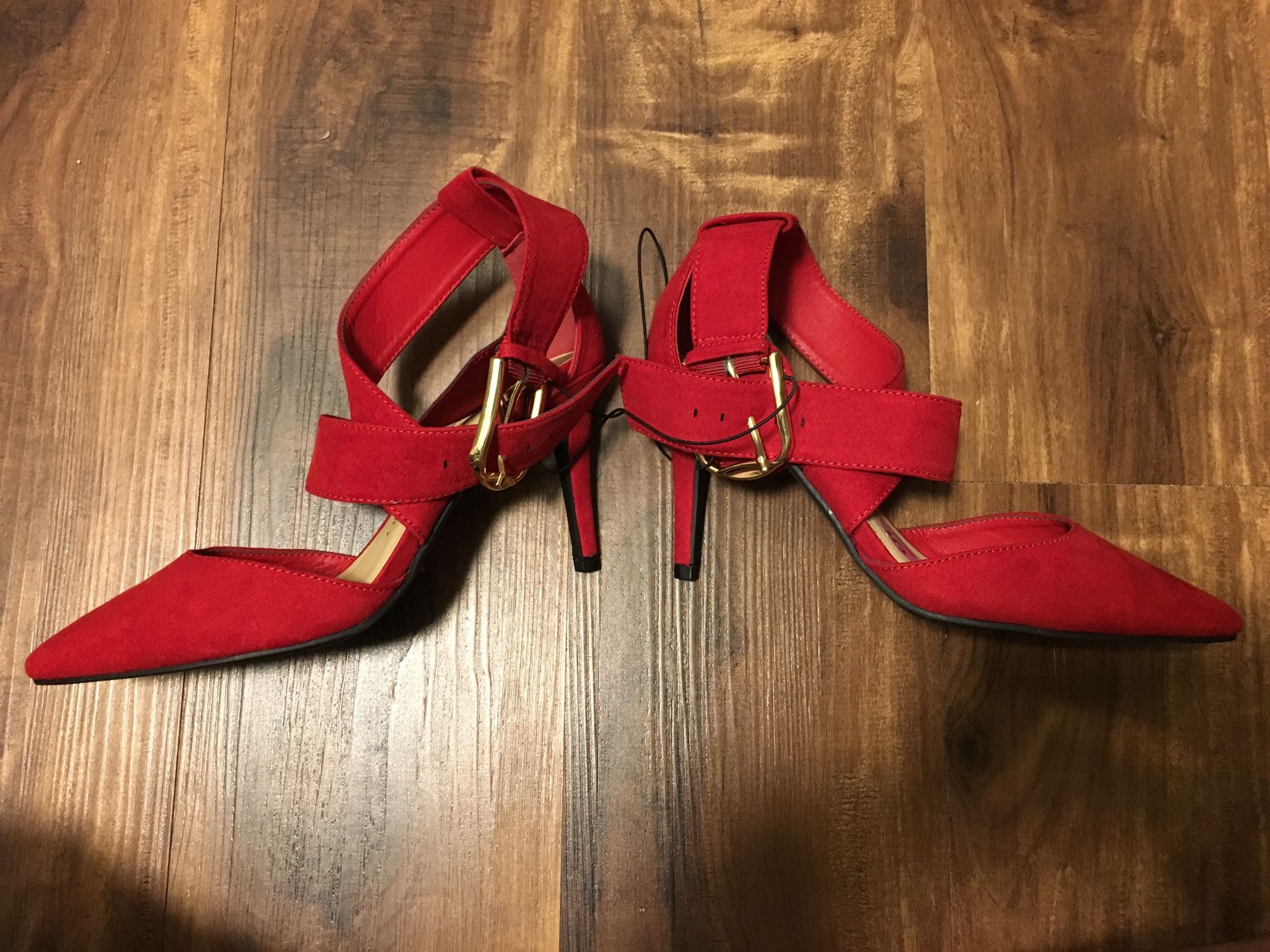 Brand New Woman’s Chinese Laundry brand High Heel Shoes Up for Sale