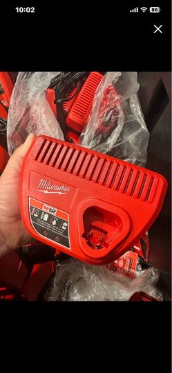 Milwaukee M-12  battery charger