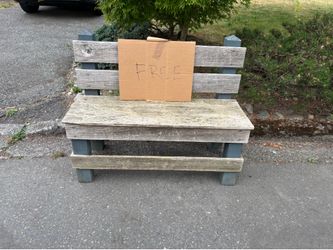FREE rustic garden bench