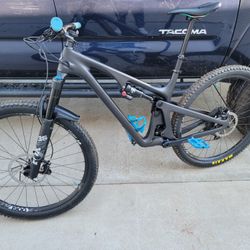 2021 Yeti Sb 130 Carbon C1