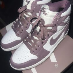 Air Jordan 1 High OG “mauve”