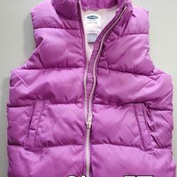 Old navy girl puffer  vest  size 5