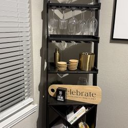 Cute Bar Rack 