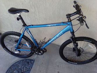 TREK 6500 SL LIGHT MOUNTAIN BIKE