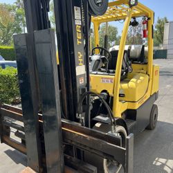 15,500lbs Hyster Forklift 