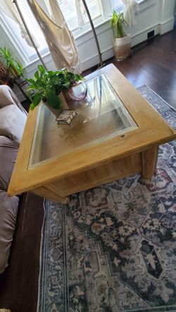 glass top coffee table