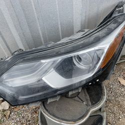 LEFT SIDE HEADLIGHT 2018-2021 CHEVROLET EQUINOX