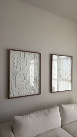 Two walls pictures