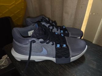 New LeBron witness 7
