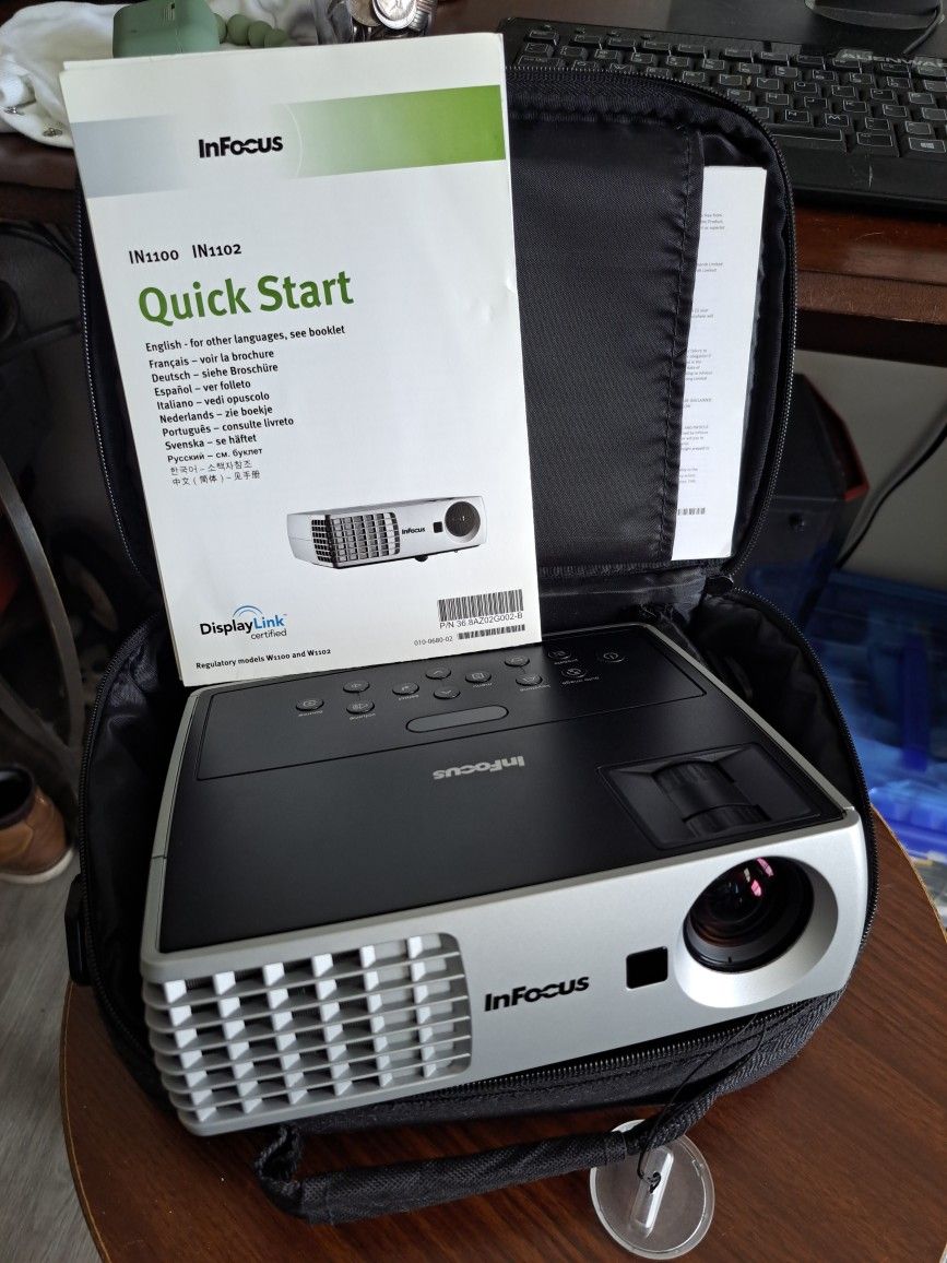 Projector InFOCUS