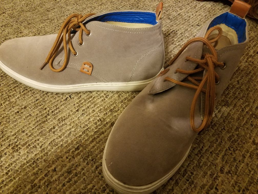 Mens shoes