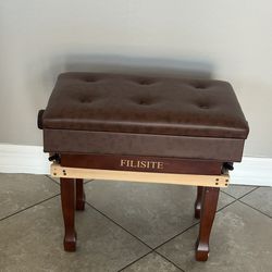 Gorgeous wood and leather Piano Bench