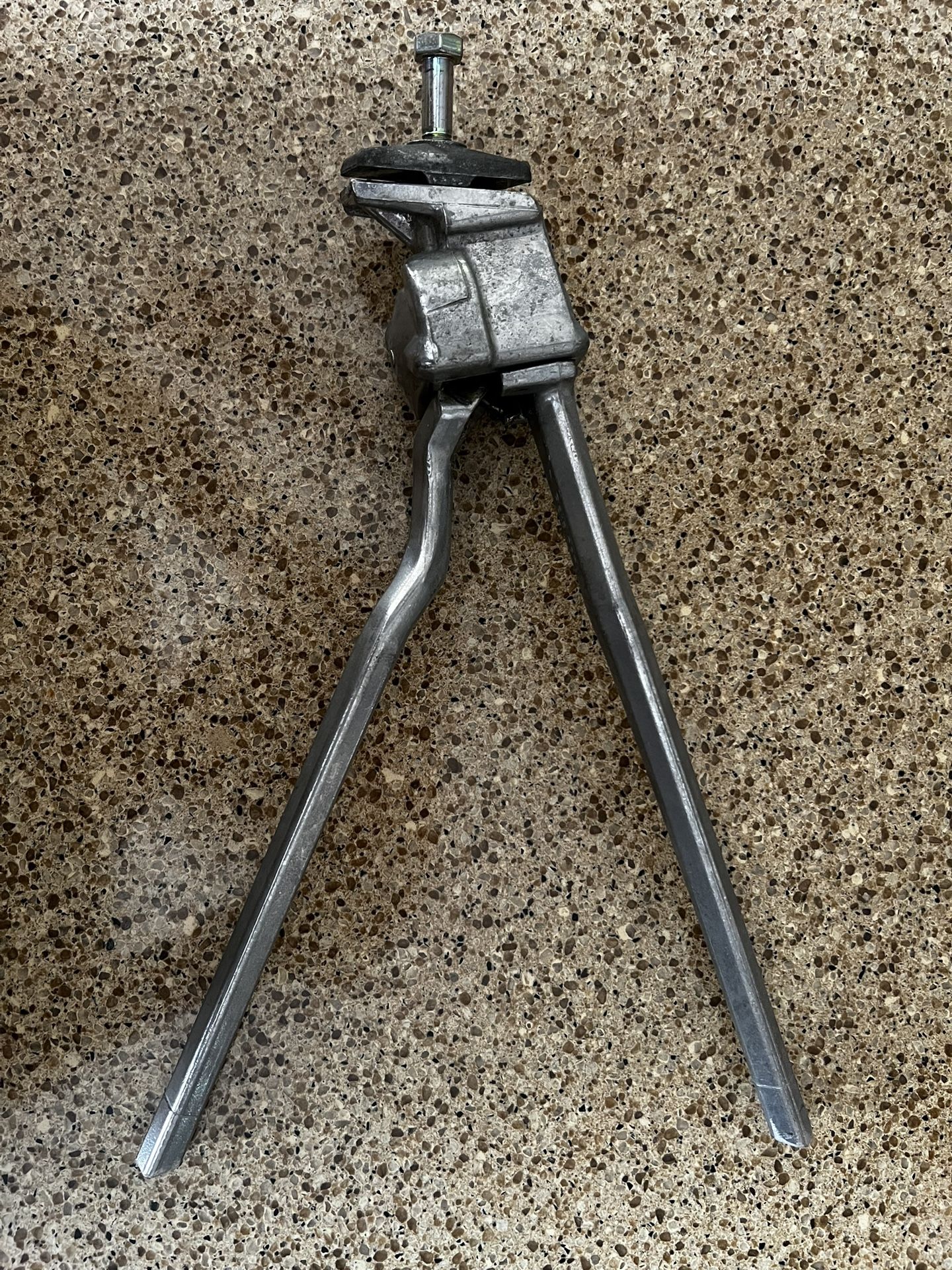 Pletscher ESGE Double Leg Kickstand 