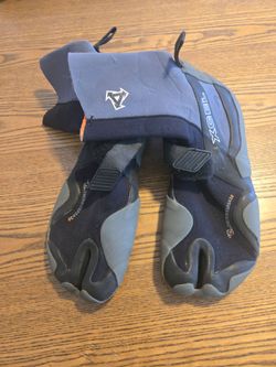 Xcel high webbed booties size 12