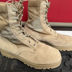 Military Surplus Combat Boots, 10 W, New