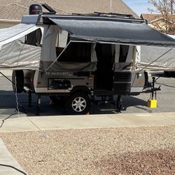 2018 Flagstaff 207 Sports Enthusiasts Package!!! Camping Pop Up Trailer