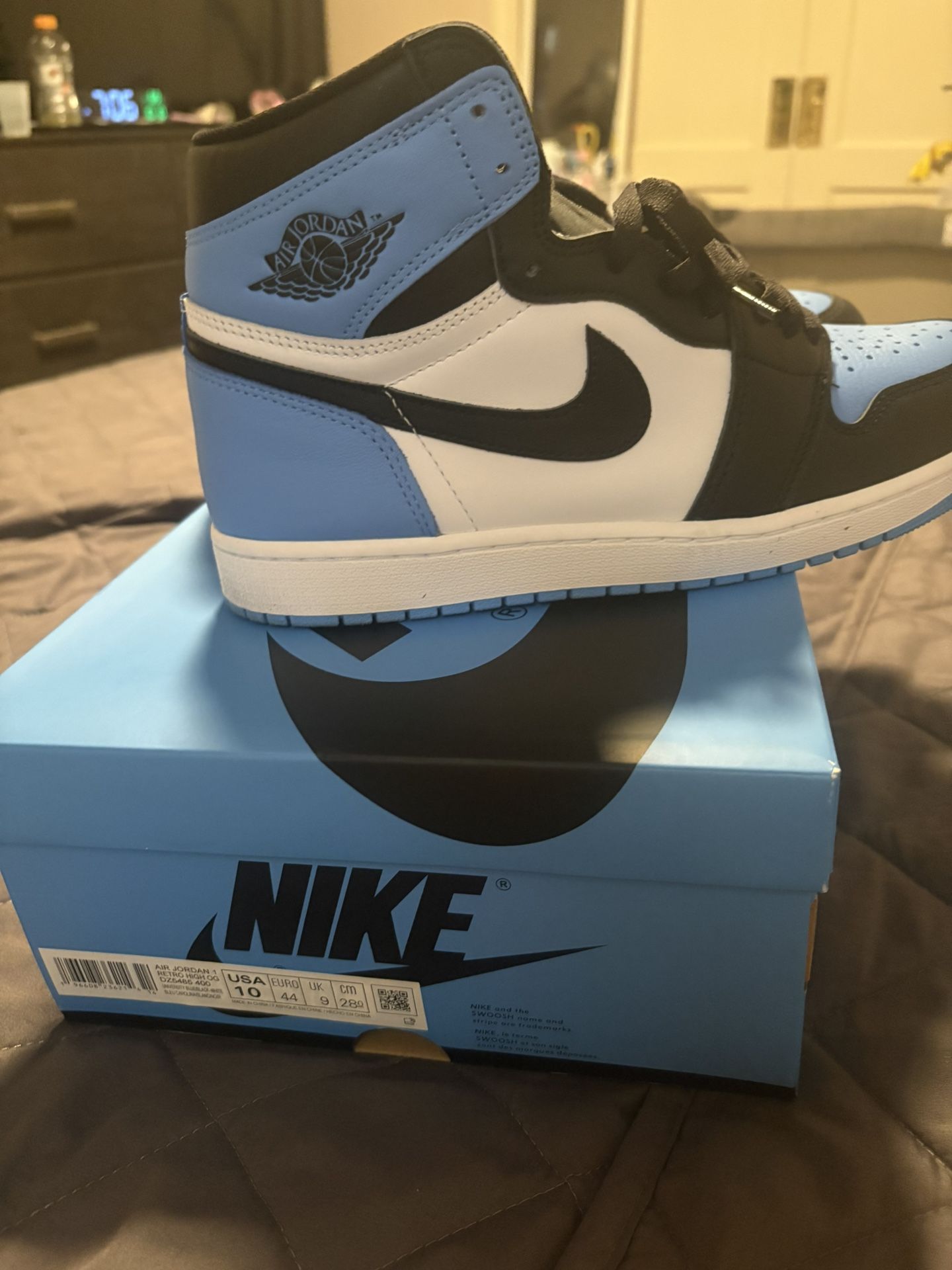 Jordan 1 University Blue Sz 10