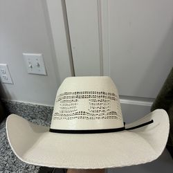 Cody johnson cojo 7 1/4  clean new