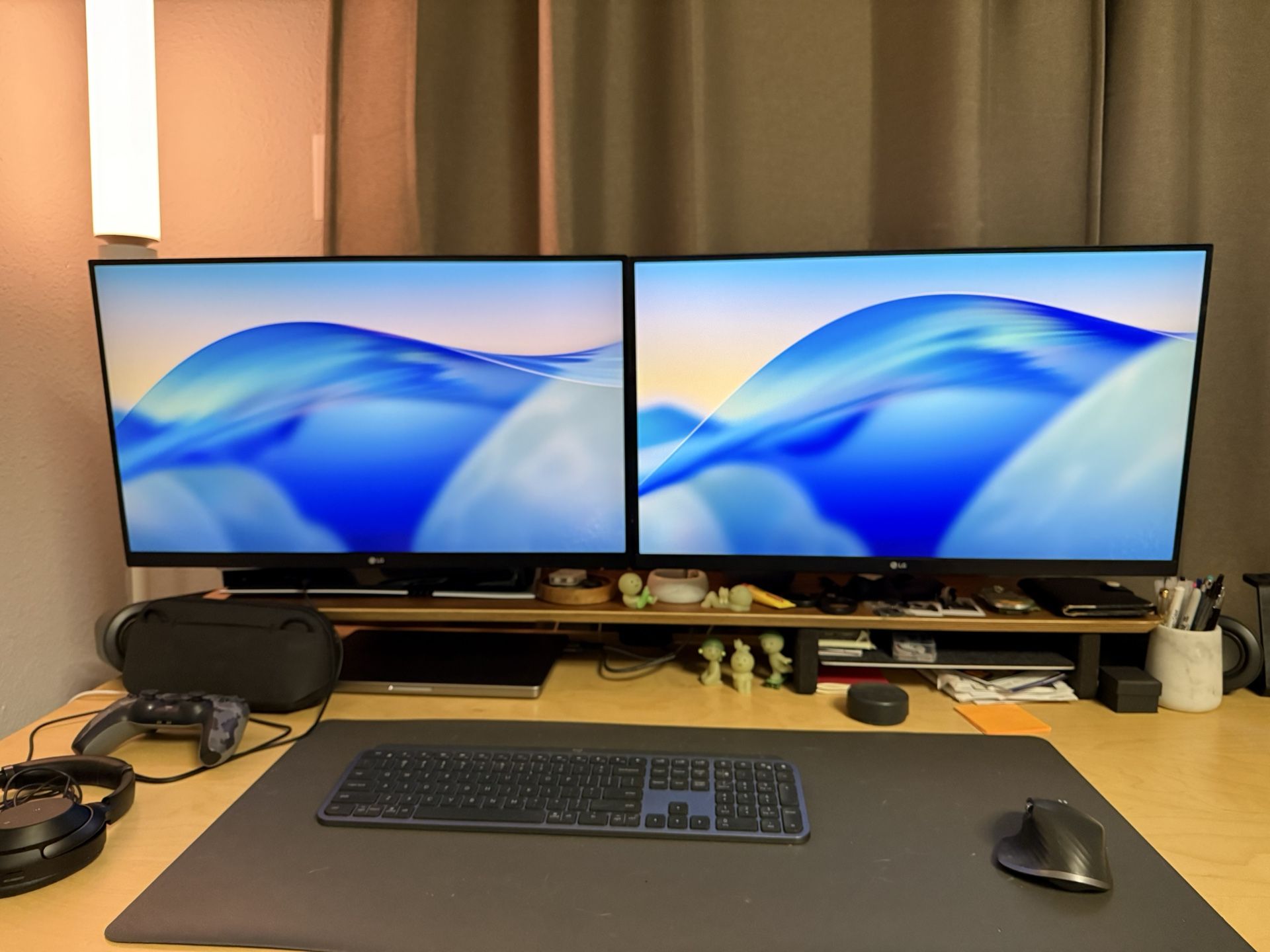 Two LG 27” 4K UHD Monitors (Model 27UK650) + Stand + Cables – Excellent Condition